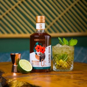 Alkoholfri sprit, rom 0.0%, Sober Spirits med drink Mojito